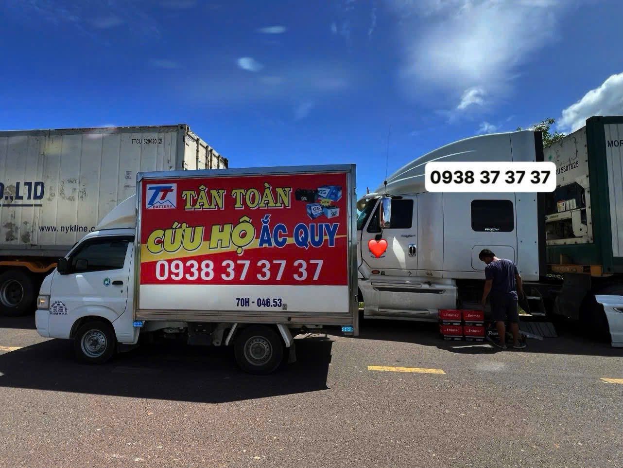 thay bình ắc quy xe ĐẦU KÉO khu vực Củ Chi