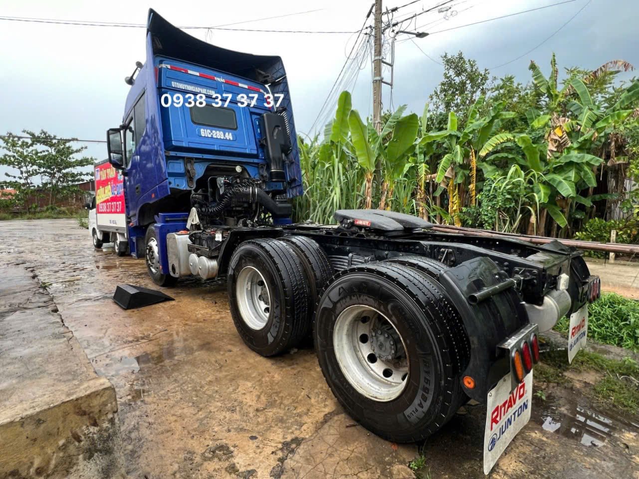 thay bình ắc quy xe ĐẦU KÉO khu vực Củ Chi