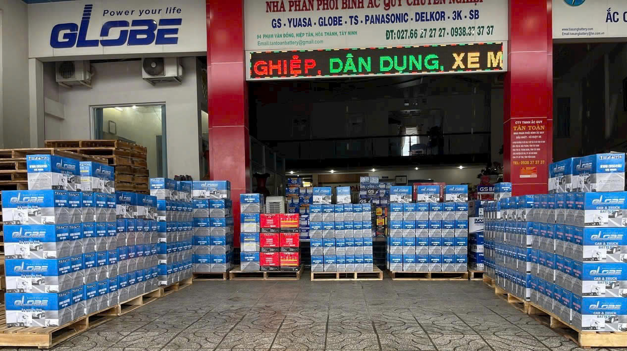 thay bình ắc quy xe hơi Củ Chi