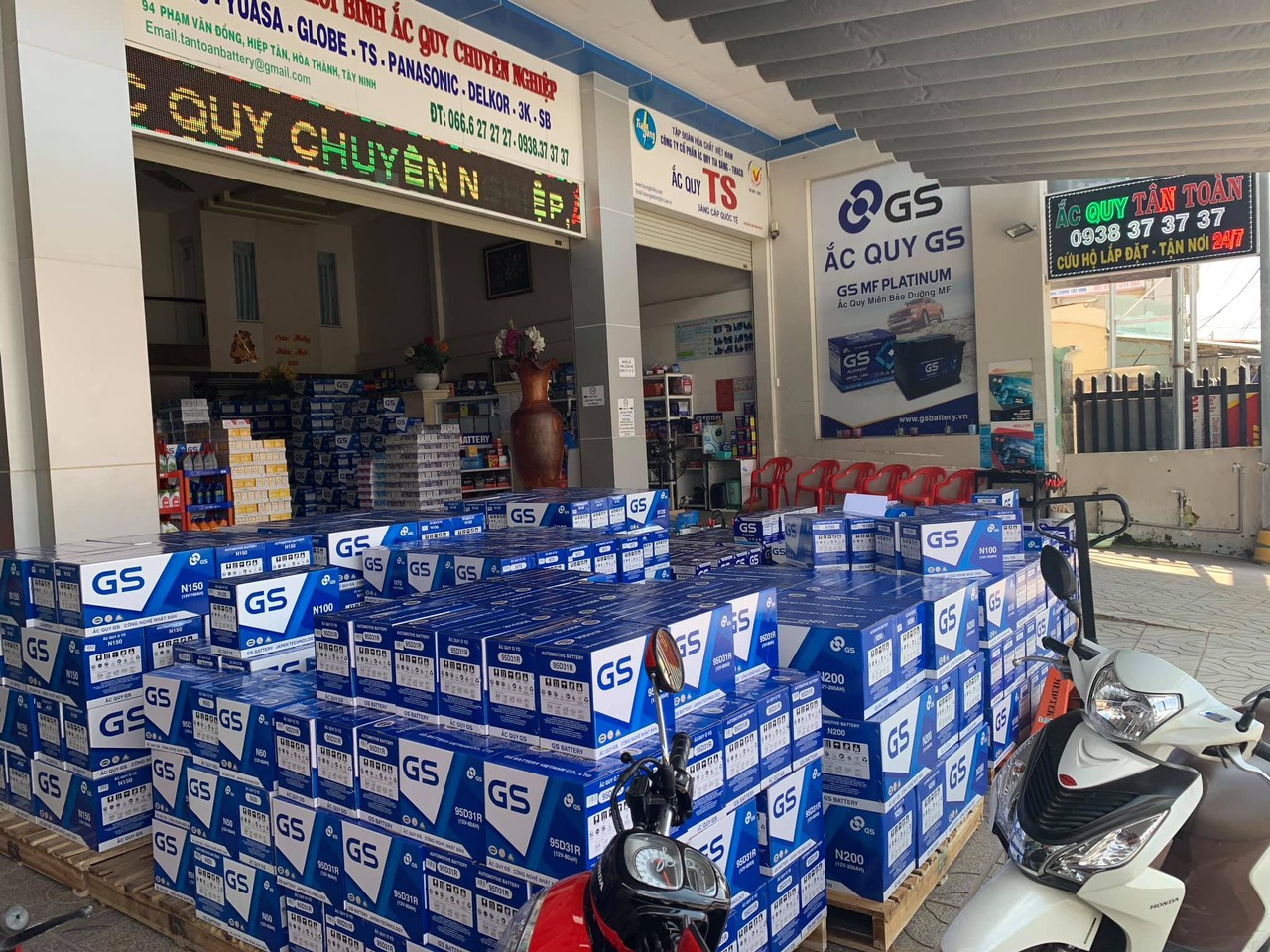 Thay b&igrave;nh xe Honda Củ Chi